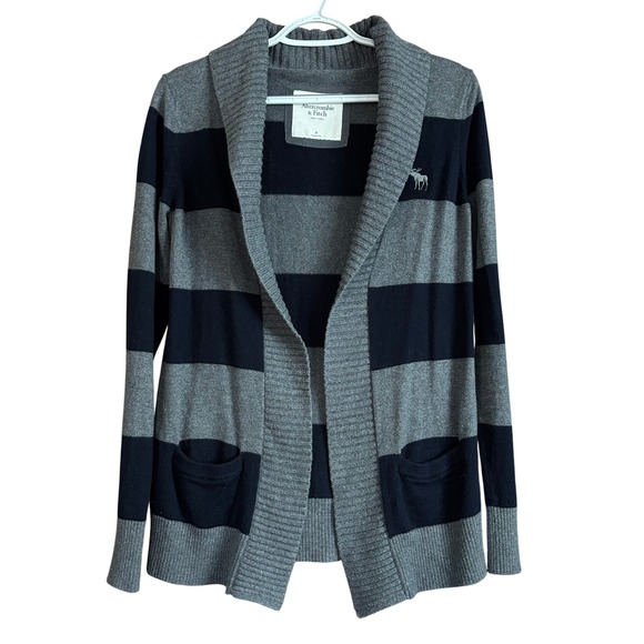 Abercrombie & Fitch Sweaters - Abercrombie & Fitch Womens size Medium Y2K Shawl Collar Striped Cardigan Sweater